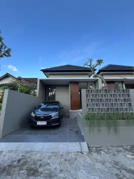 RUMAH CANTIK LIMASAN MODERN KEKINIAN SAYEGAN DEKAT SMP N 1 SAYEGAN