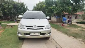Toyota Kijang Inova