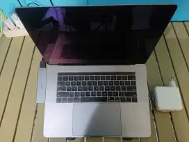 Macbook pro 2019 15inch