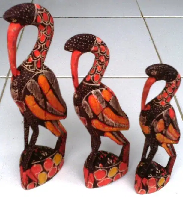 Aneka Hewan Kayu Batik