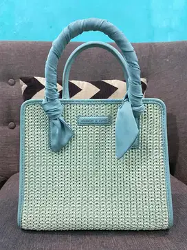 Tas charles n keith