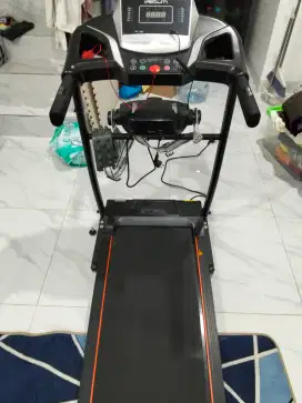 Treadmill Elektrik iReborn Verona