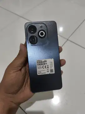Infinix smart 8 4/64 HP casan segel normalahar only