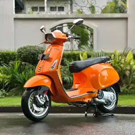 Piaggio Vespa SPRINT 150 3V Th 2014 WARNA ORANGE PERFECT CONDITION