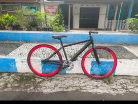 Sepeda Fixie restorasi Phoenix MTB