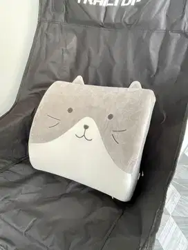 Bantal Sandaran Punggung  Kursi kantor, Bantal Kucing
