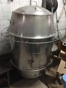 Pemanggang ayam , bebek