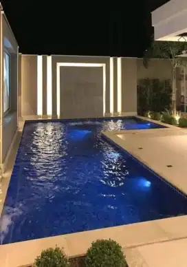 Kolam renang bangun baru
