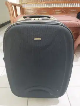 Dijual tas travel