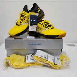 Sepatu badminton Yonex Comfort Z2 Men Original