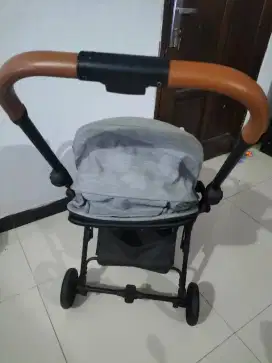 Di jual stroller bayi
