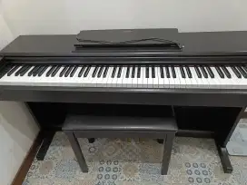 Piano Yamaha Arius YDP 144