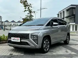 Hyundai Stargazer 1.5 Prime at 2022 Captain seat
