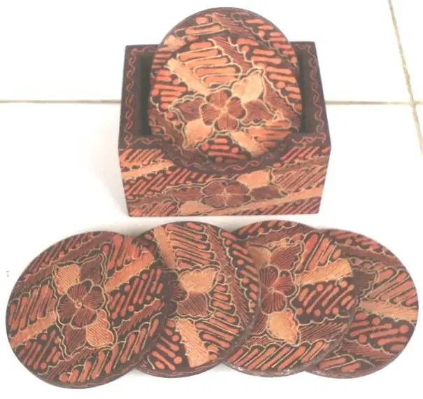 Tatakan Kayu Batik