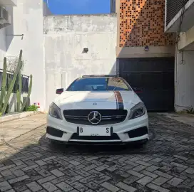 Mercedes Benz W176 A200 AMG A/T 2013