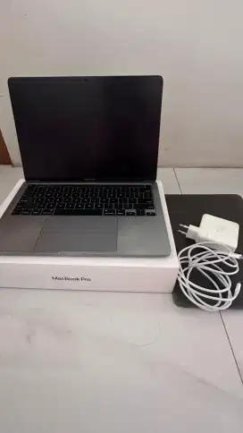 Macbook Pro 8GB SSD 256GB Touchbar Ex IBOX