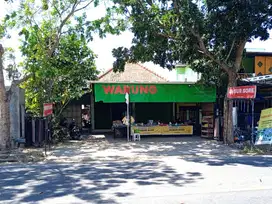 Ruang Usaha dan Rumah Strategis di Trirenggo Bantul