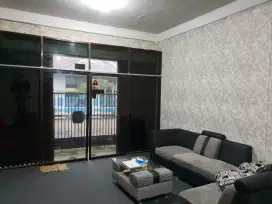Ruko disewakan 2 lantai lokasi strategis