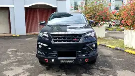 [ LOW KM ] Toyota Fortuner Vrz Trd Sportivo AT Facelift 2020/2021