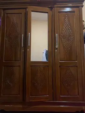 jual lemari jati