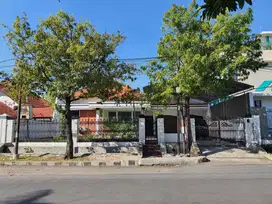 DIJUAL RUMAH KOMERSIAL JALAN OPAK NOL JALAN RAYA COCOK UNTUK USAHA