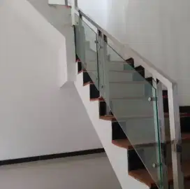 Menerimah pemasangan reling stainles kaca minimalis