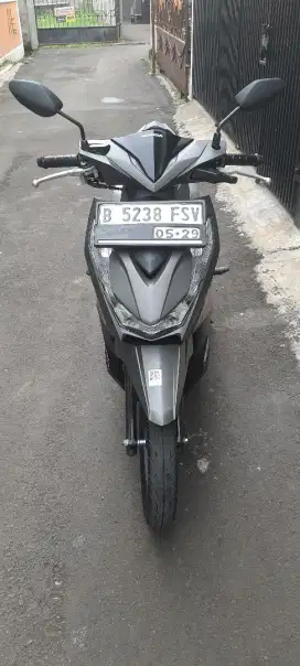 Honda Beat Deluxe 2024 km low Istimewa