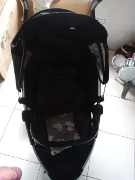 Kereta bayi untuk anak usia 0 bln s/d 4th