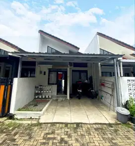 Rumah Cluster Cantik Siap Huni