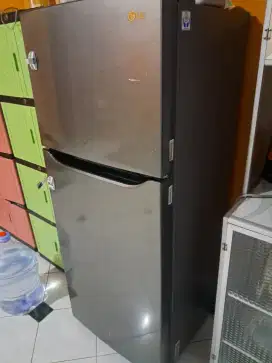 Kulkas LG 2 pintu gn-b195sqmt