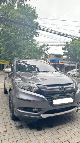 HRV E AT 2017 Kondisi TOP JARANG DIPAKAI KILOMETER RENDAH