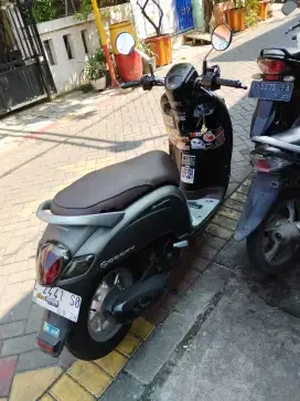 Scoopy 2018 plat L