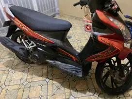 Skywave 2010 Plat B Dki