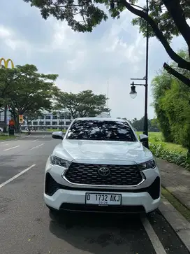 Toyota Innova Zenix V Bensin Mulus
