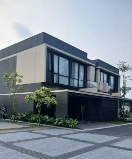 MILIKI RUMAH MEWAH 2 LANTAI EKSKLUSIF NYAMAN BEBAS BANJIR