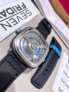 Sevenfriday mulus NFC on
