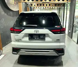 Kijang Innova 2023 Q Hybrid White Putih LOW KM