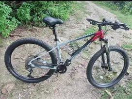 Jual cepat sepeda gunung merk Polygon Extrada