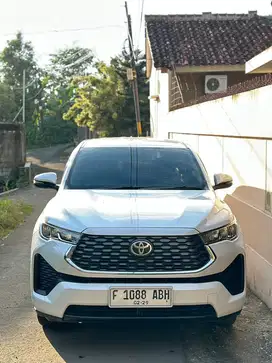 Toyota Kijang Innova 2023 Bensin