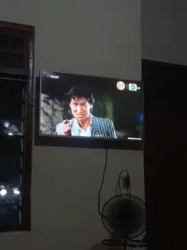 TV LED LG 42 Inch