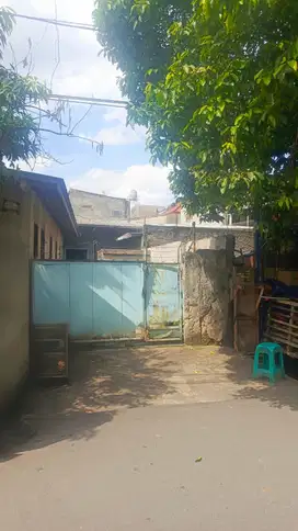 Gudang Di Klender Akses Jalan 2 Mobil Dilewati Jaklingko S8772