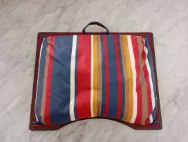 Laptoper (Bantalan Laptop)