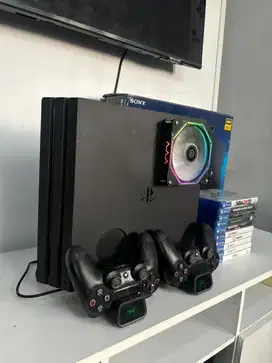 Playstation 4 Pro 1 Tera sudah beli 34 game ps4 Semua Normal PS 4 Bjm