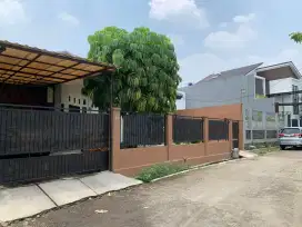 Rumah di Kompleks luas dan murah strategis dekat Stasiun Pondok Ranji