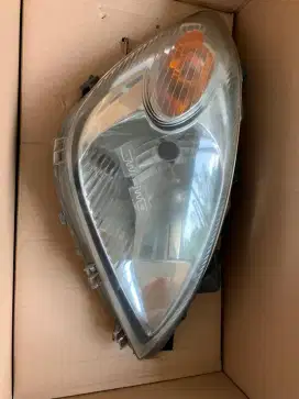 Headlamp Xenia Avanza 2008-2011