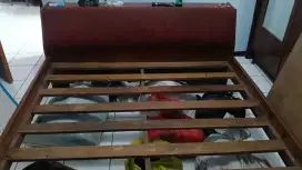 Ranjang jati kuno lawas bekas