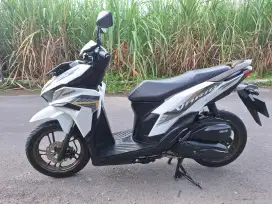 Vario 125 keyless pajak dan ban baru bisa kredit syariah TERMURAH