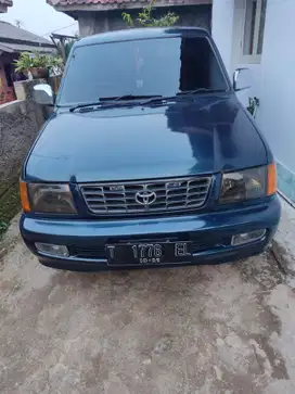 Toyota Kijang 2001 Bensin