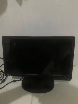 Lcd monitor benq 14 inch kondisi rusak