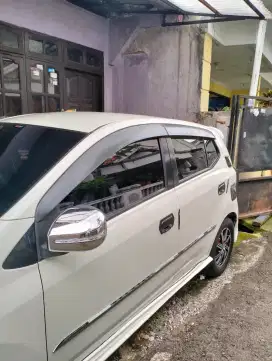 Ahlinya pasang kaca film mobil di jamin rapi